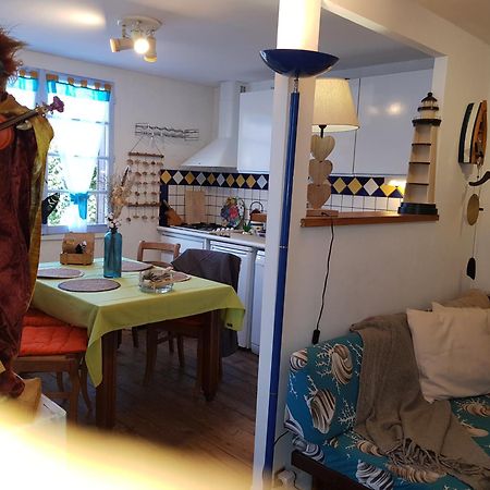 Herm'S Petite Maison Atypique Et Cour Privative - Avenue Du Marche - Ideal Couple Ou Jeunes Parents Cabourg Eksteriør bilde
